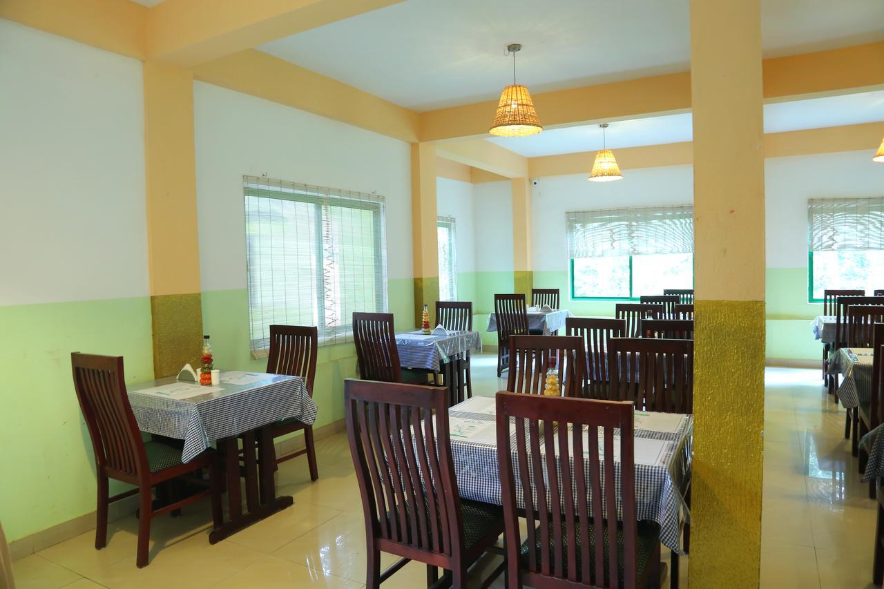 Oyo 4651 Woodpecker Resort Munnar Eksteriør billede