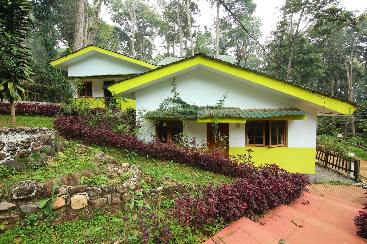 Oyo 4651 Woodpecker Resort Munnar Eksteriør billede